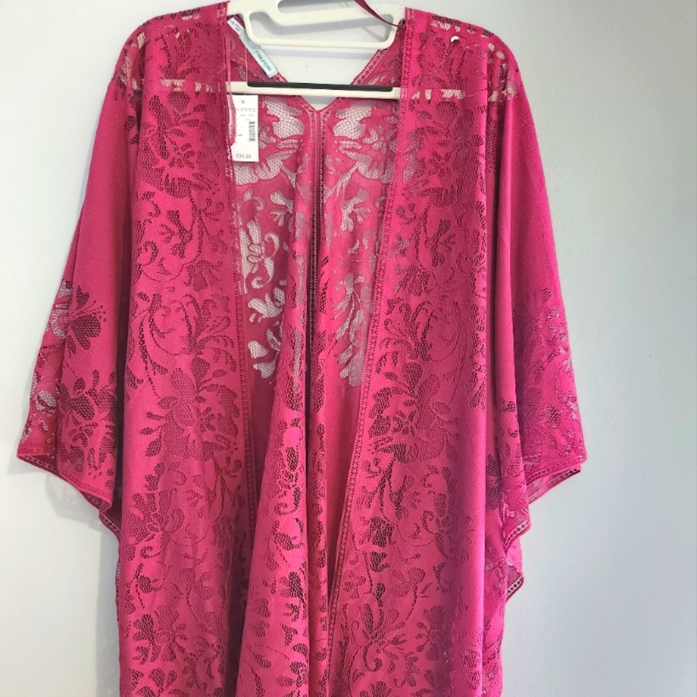 Maroon Lace Kimono